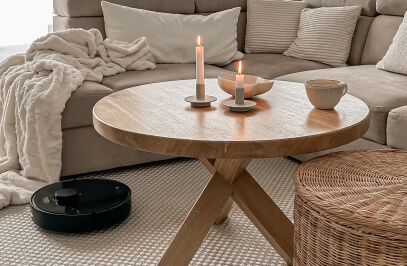робот за почистване на пода в хола